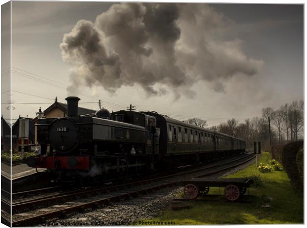 Kent and East Sussex Steam train at Bodiam  Canvas Print by Sara Messenger