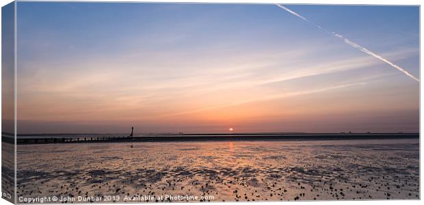 Humber Estuary Sunrise Canvas Print by John Dunbar