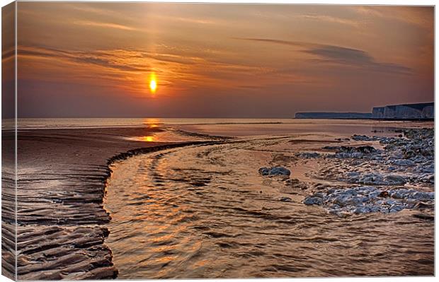 Birling Gap Canvas Print by Phil Clements