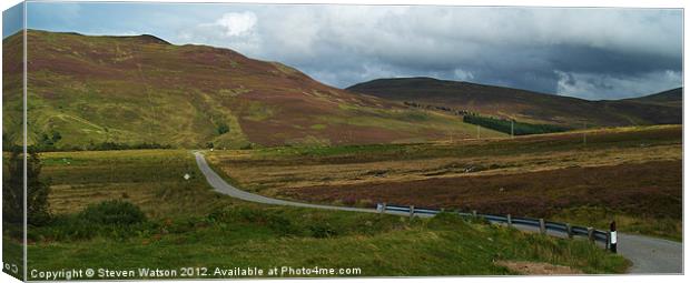 The Road to Loch Killin Canvas Print by Steven Watson