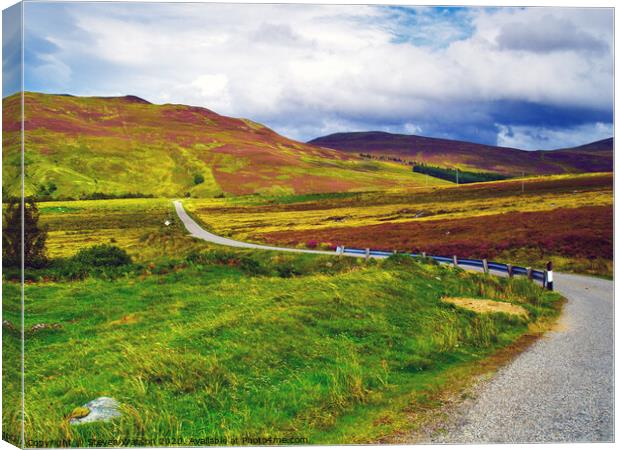 Road to Loch Killin Canvas Print by Steven Watson