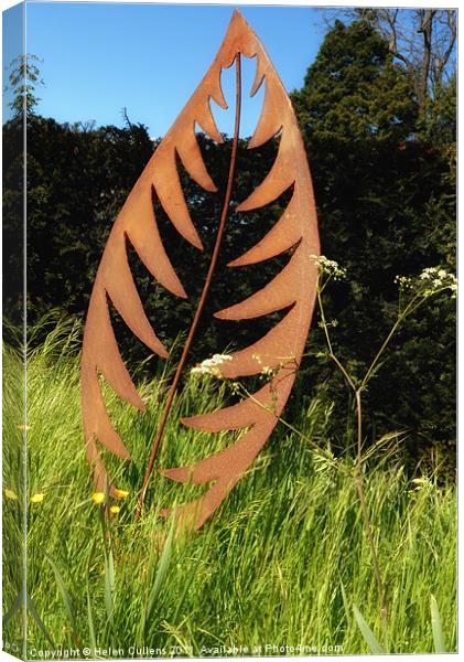 LEAF IN THE MEADOW Canvas Print by Helen Cullens