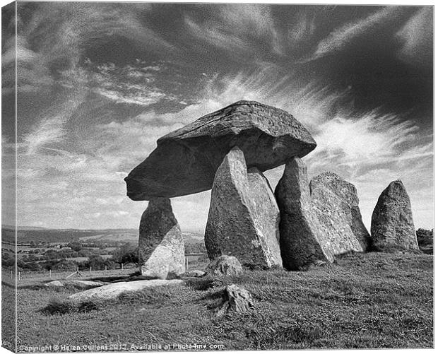 PENTRE IFAN Canvas Print by Helen Cullens