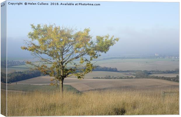 Mist over the Vale of Aylesbury                    Canvas Print by Helen Cullens