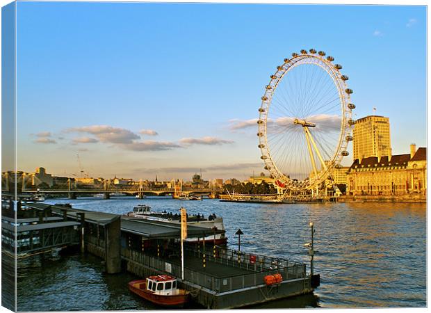 RIVER THAMES Canvas Print by radoslav rundic