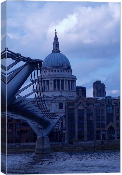  ST.PAUL'S CATHEDRAL  Canvas Print by radoslav rundic