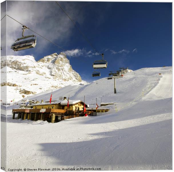 The slopes at Cervinia Canvas Print by Steven Plowman