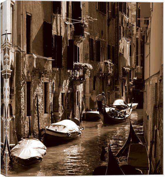 Venice canal Canvas Print by barbara walsh