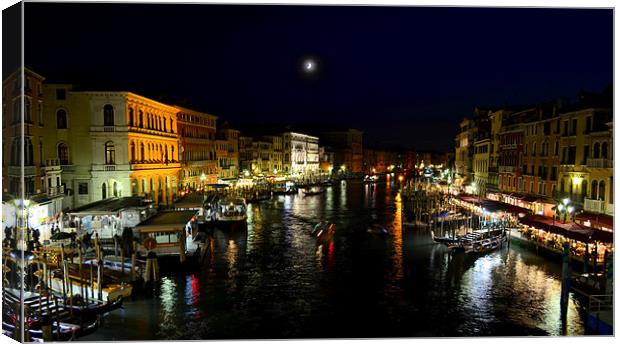 View from the Rialto bridge,Venice Canvas Print by barbara walsh