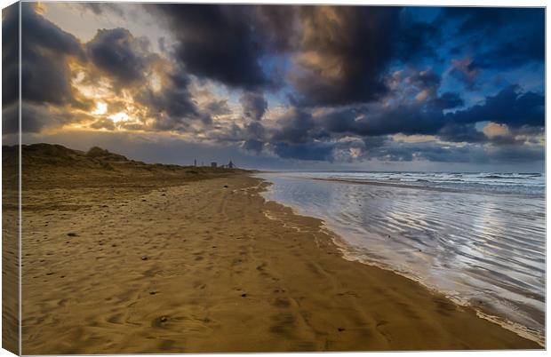 Redcar, Teesside steelworks lying dormant Canvas Print by Greg Marshall