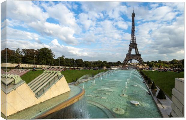Trocadero fountain in front of the Eiffel tower in Paris, France Canvas Print by Ankor Light