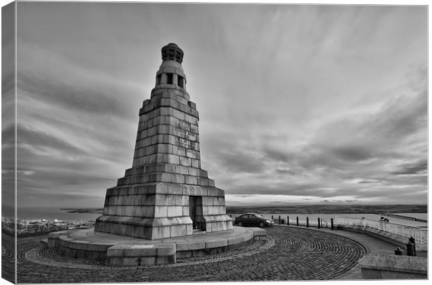 Dundee Law War Memorial Canvas Print by Buster Brown