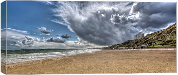 Storm Clouds Rolling in at Bournemouth Canvas Print by Jennie Franklin