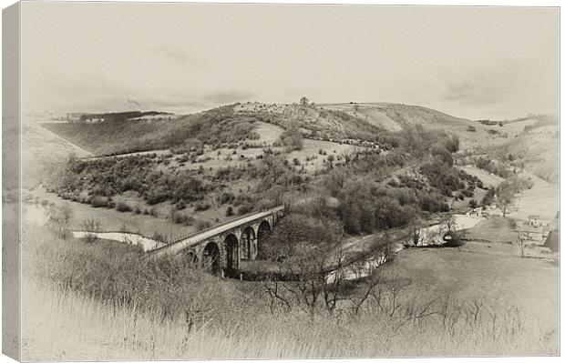 Monsal Dale Viaduct B&W Canvas Print by Alan Matkin