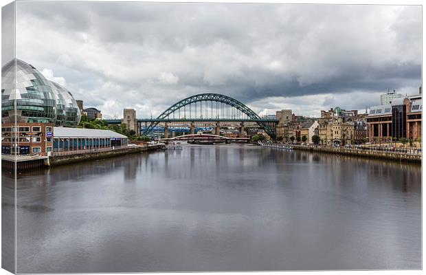 Newcastle and Gateshead quays Canvas Print by Gary Finnigan