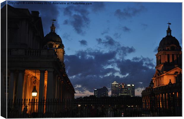 London greenwich at night Canvas Print by cairis hickey