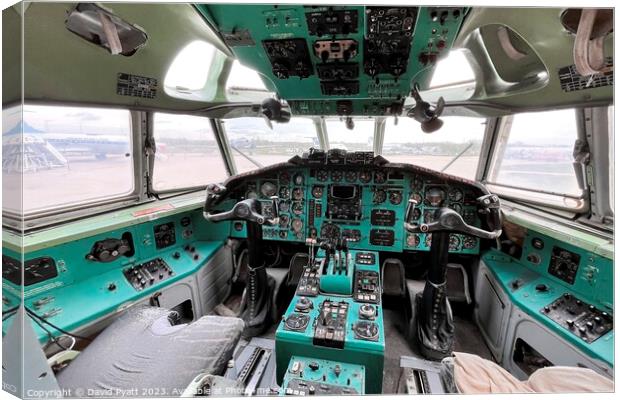 Tupolev TU-154 Cockpit      Canvas Print by David Pyatt