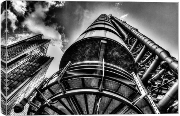 Lloyds Of London Buildng Canvas Print by David Pyatt