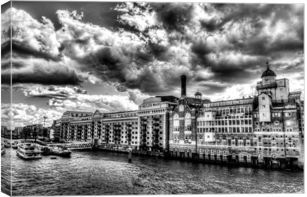 Butlers Wharf London Canvas Print by David Pyatt