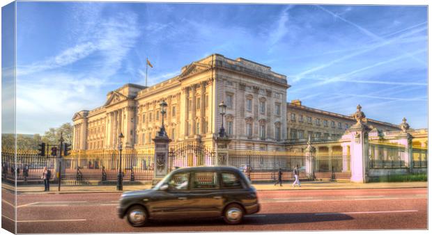 London Taxi And Buckingham Palace  Canvas Print by David Pyatt