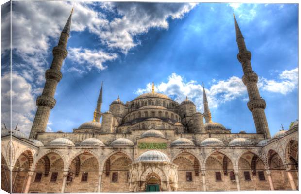 The Blue Mosque Istanbul Canvas Print by David Pyatt