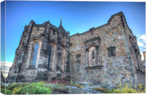 St Margaret's Chapel Edinburgh Canvas Print by David Pyatt