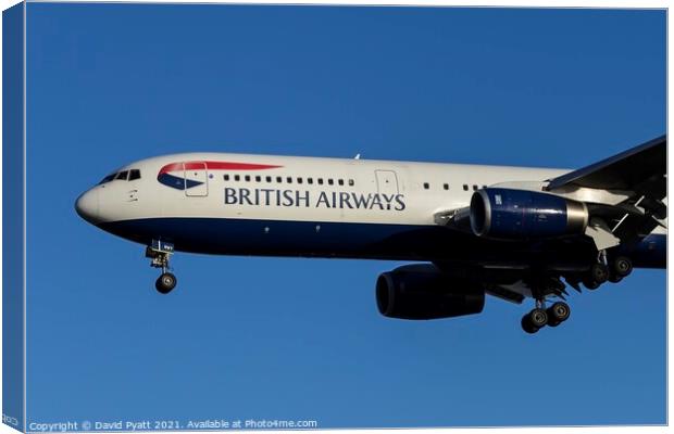 British Airways Boeing 767-336 Canvas Print by David Pyatt
