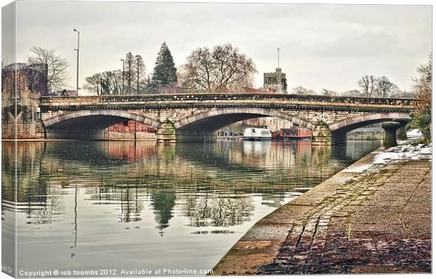 THE BRIDGE Canvas Print by Rob Toombs