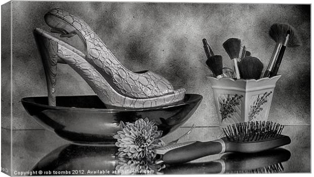 ALL ABOUT THE SHOES Canvas Print by Rob Toombs