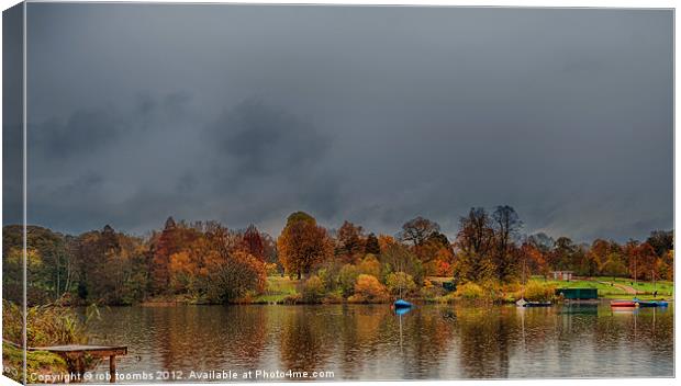 AUTUMN LAKE Canvas Print by Rob Toombs