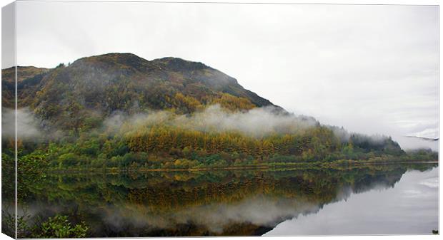 Loch Lubnaig, Scotland Canvas Print by Lee Osborne