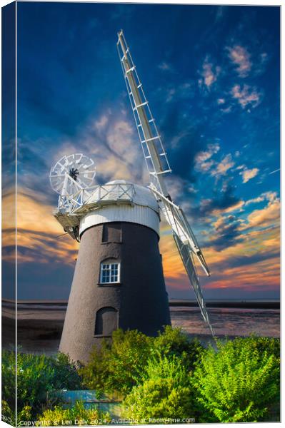 Windmill sunset Canvas Print by Lee Daly