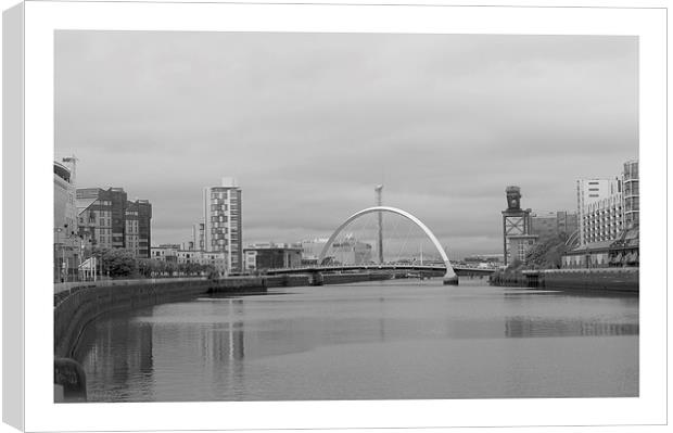 The river Clyde Glasgow Canvas Print by jane dickie
