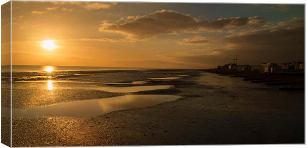 Sunset Worthing Beach Canvas Print by Clive Eariss