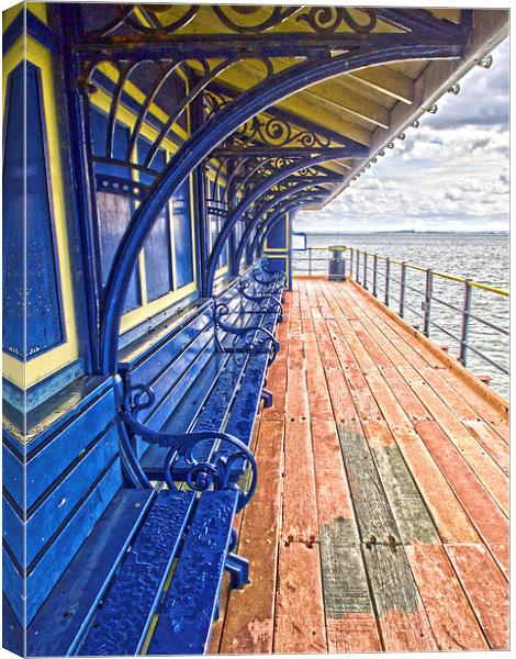 Southend Pier Canvas Print by Clive Eariss