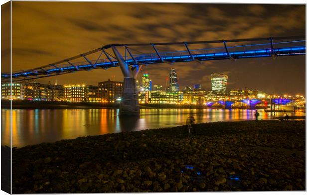  Night Photography London Canvas Print by Clive Eariss