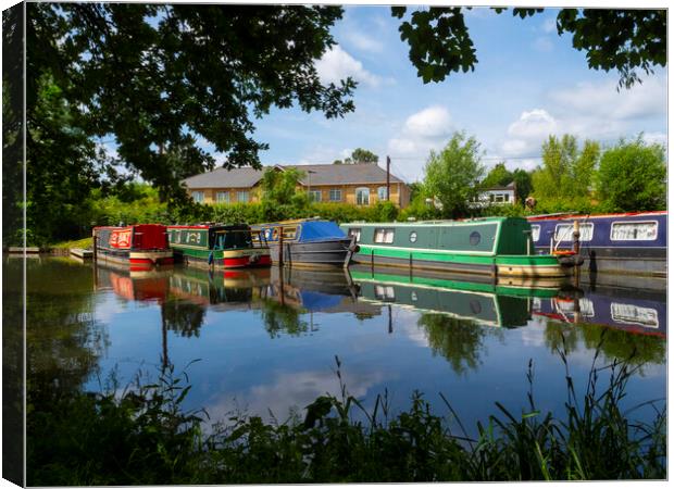 Wey Navigation Canal Canvas Print by Clive Eariss