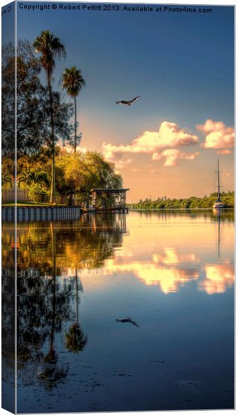 Sunrise on the Grand Canal Canvas Print by Robert Pettitt