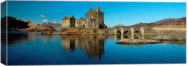  Eilean Donan Castle Canvas Print by Macrae Images