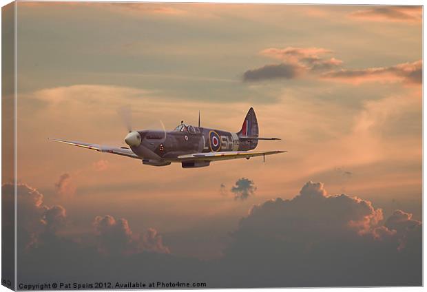 Sunset Spitfire Canvas Print by Pat Speirs