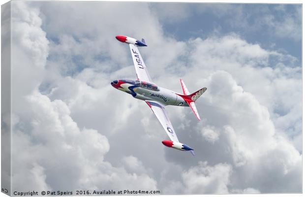Thunderbirds - T33 Canvas Print by Pat Speirs