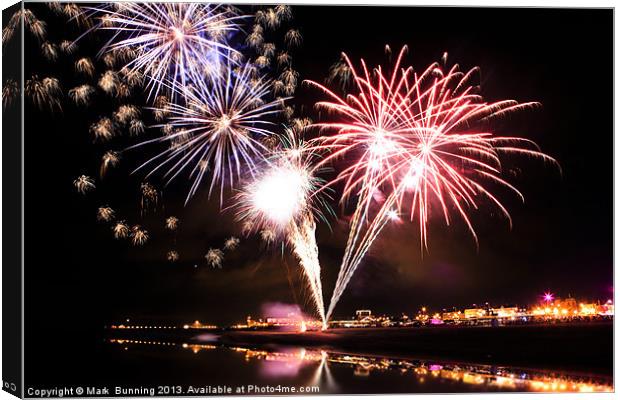 Great Yarmouth fireworks Canvas Print by Mark Bunning
