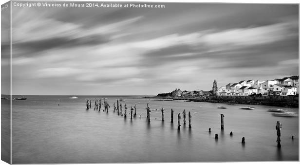 Old Swanage Pier Canvas Print by Vinicios de Moura