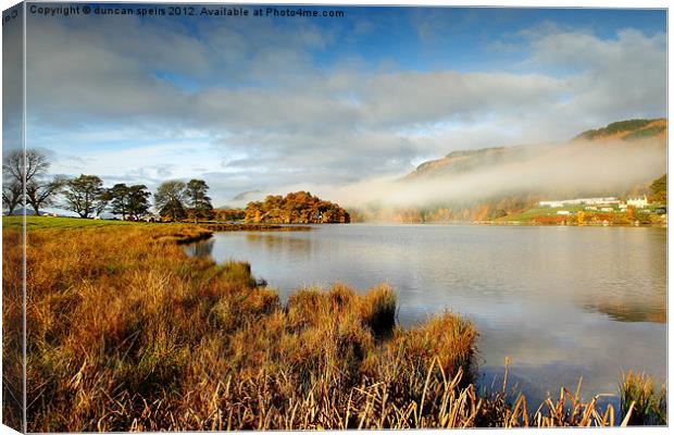 pitlochry mist Canvas Print by duncan speirs