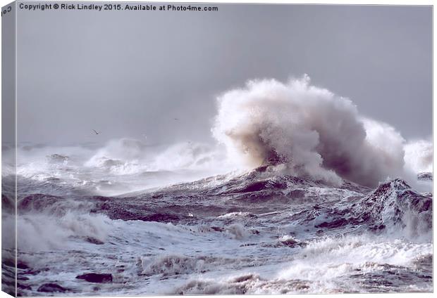  Stormy Sea Canvas Print by Rick Lindley