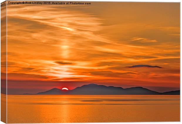  Sunset over the Isle of Harris Canvas Print by Rick Lindley