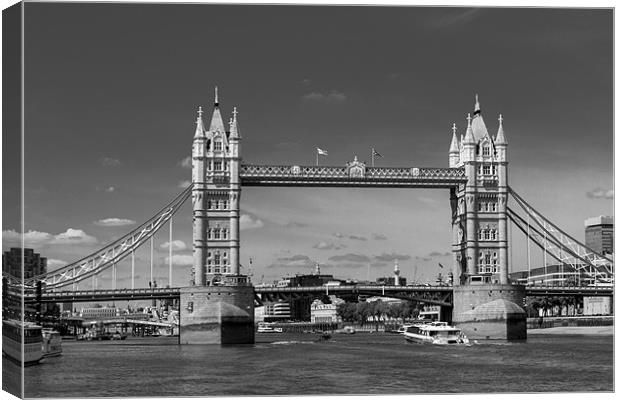 London Bridge Canvas Print by David Tyrer