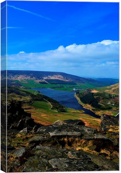 Dovestones reservoir Canvas Print by Neil Ravenscroft