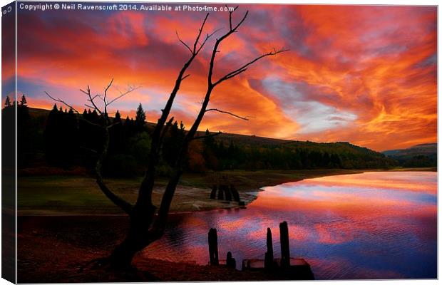   Bamford and Howden railway sunset Canvas Print by Neil Ravenscroft