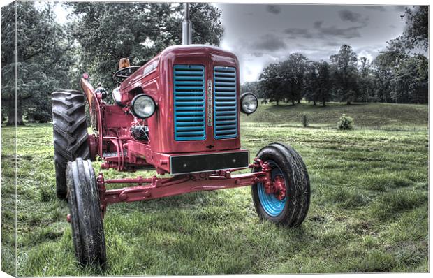 Red tractor Canvas Print by Gavin Wilson